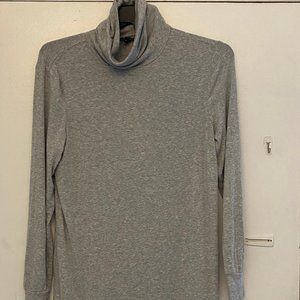 Universal Standard - Turtleneck 18/20 PLUS